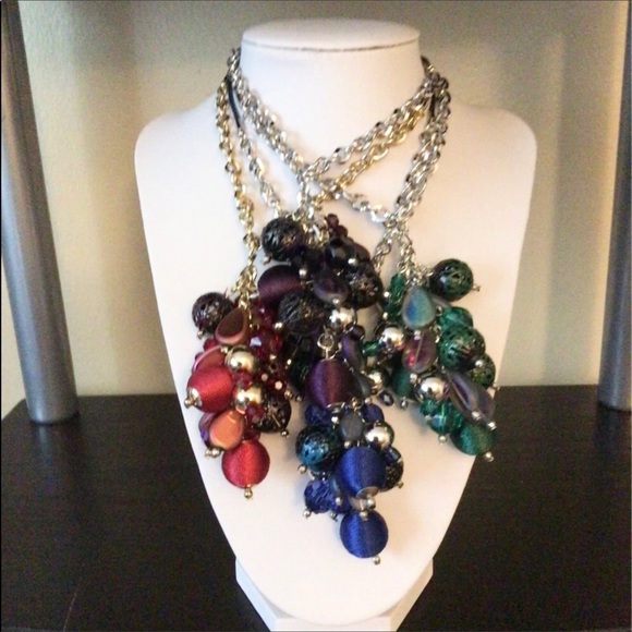 Firstmeet. NWT. Long Burgundy Gold Necklace. - Picture 4 of 15